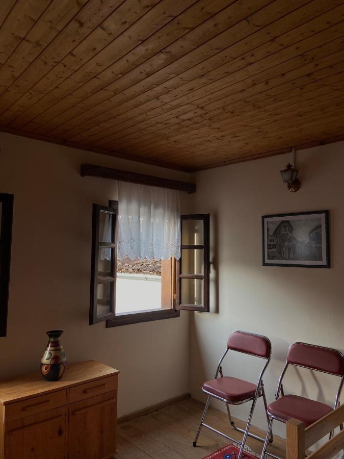 Teo'S Guest House Berat Exteriér fotografie
